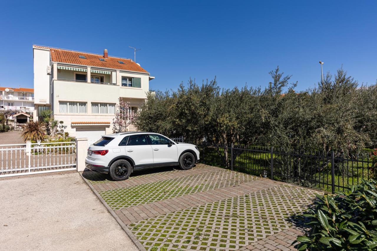 The Olive Poolhouse Apartamento Split Exterior foto