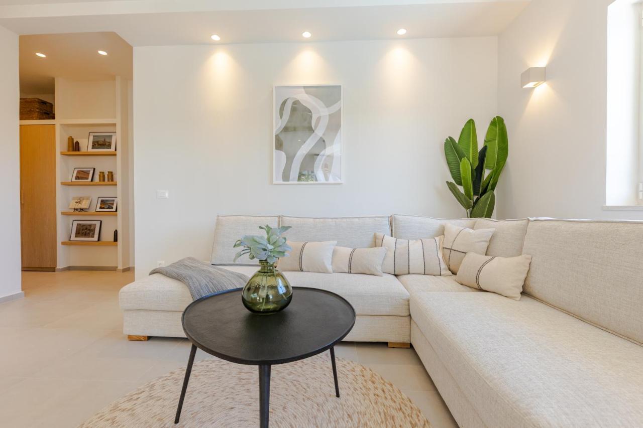 The Olive Poolhouse Apartamento Split Exterior foto